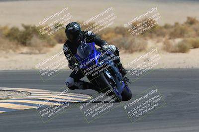 media/Mar-28-2022-Superbike Trackdays (Mon) [[b8603d0f67]]/Open Track Time/Turn 16/